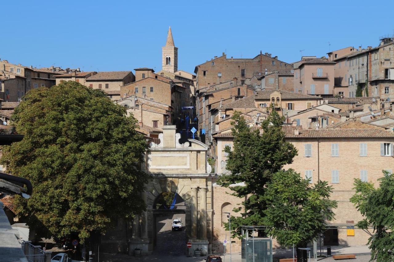 Balcone Sulle Meraviglie Urbino Kültér fotó